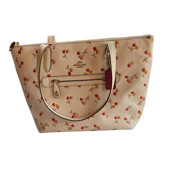 NWT Coach Cherries Print‎ Taylor Small Tote - Picture 1 of 11